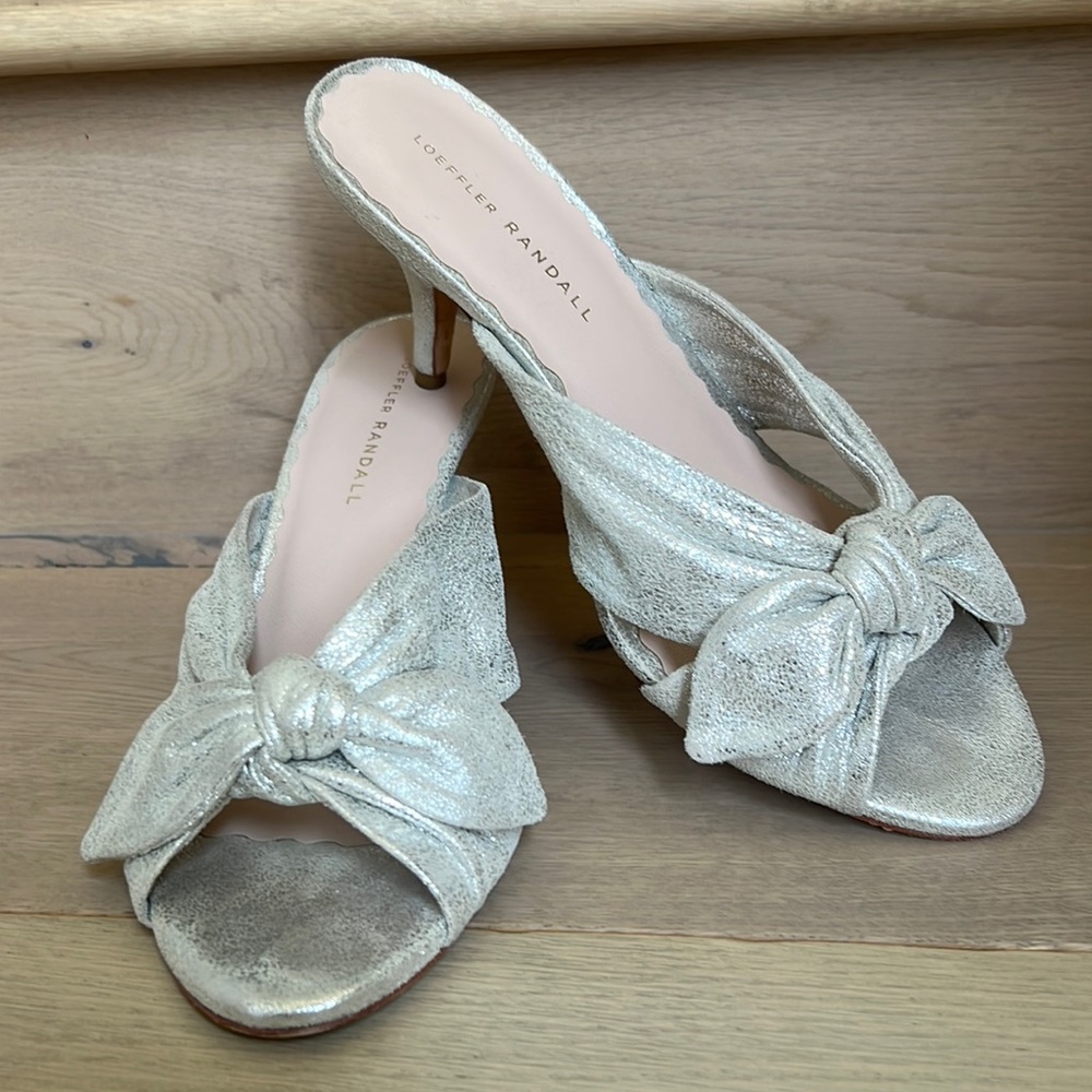 Loeffler Randall, Champagne Semi-Pleated Bow Mule, Size 9